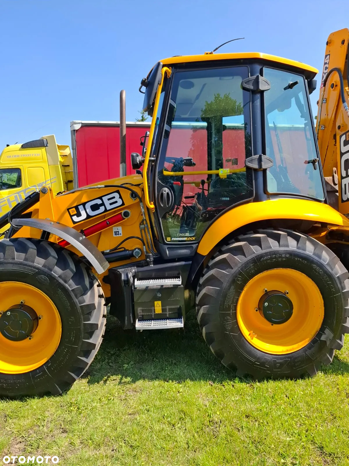 JCB 4CX - 18