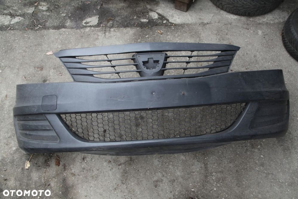 Dacia Logan I zderzak przedni