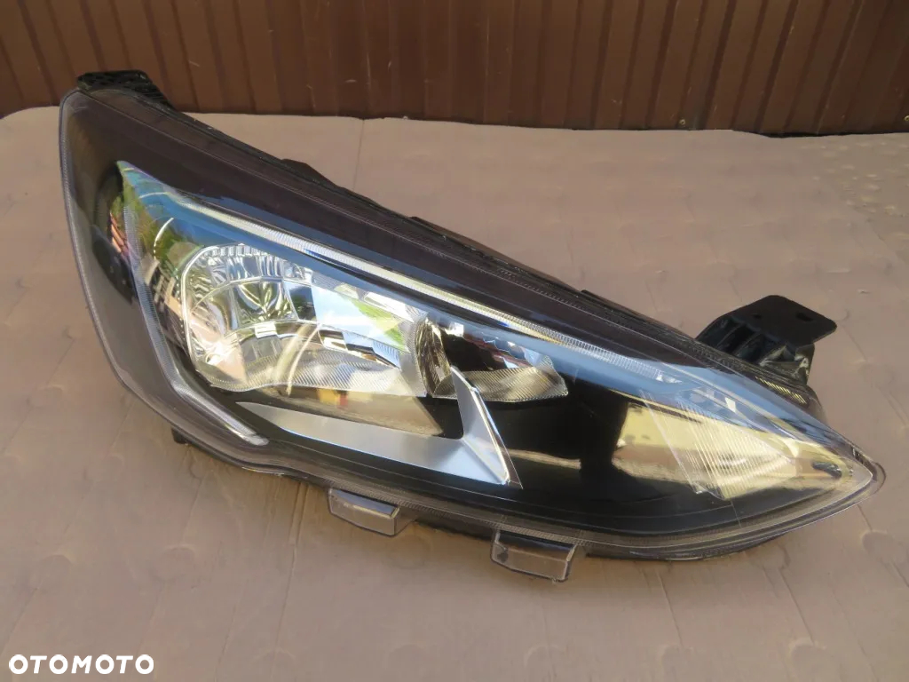 REFLEKTOR PRAWY FORD FOCUS IV MK4 LED 18-21R MX7B-13E014-CC DEMONTAŻ KRAKÓW - 5