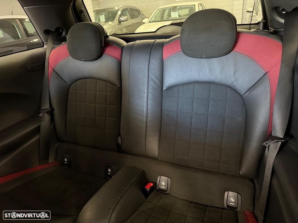 MINI 3 Portas John Cooper Works Sport Aut. - 7