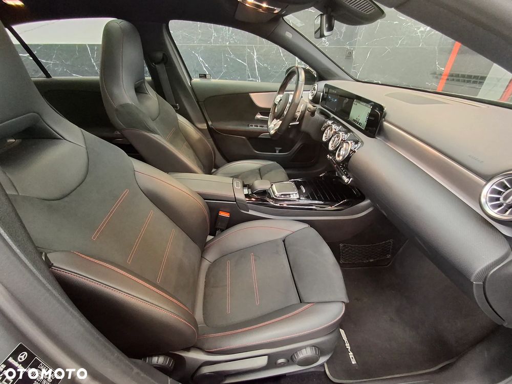 Mercedes-Benz Klasa A 35 AMG 4-Matic Edition 1 7G-DCT - 16