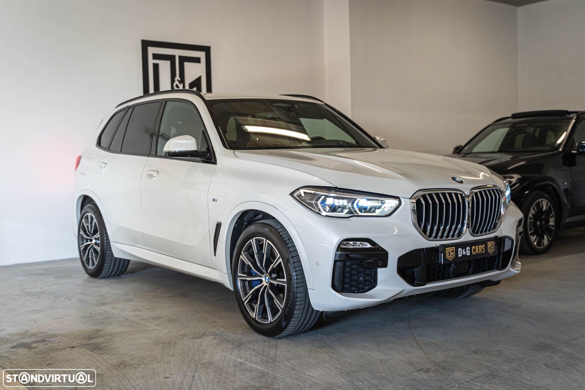 BMW X5 45 e xDrive Pack M - 1