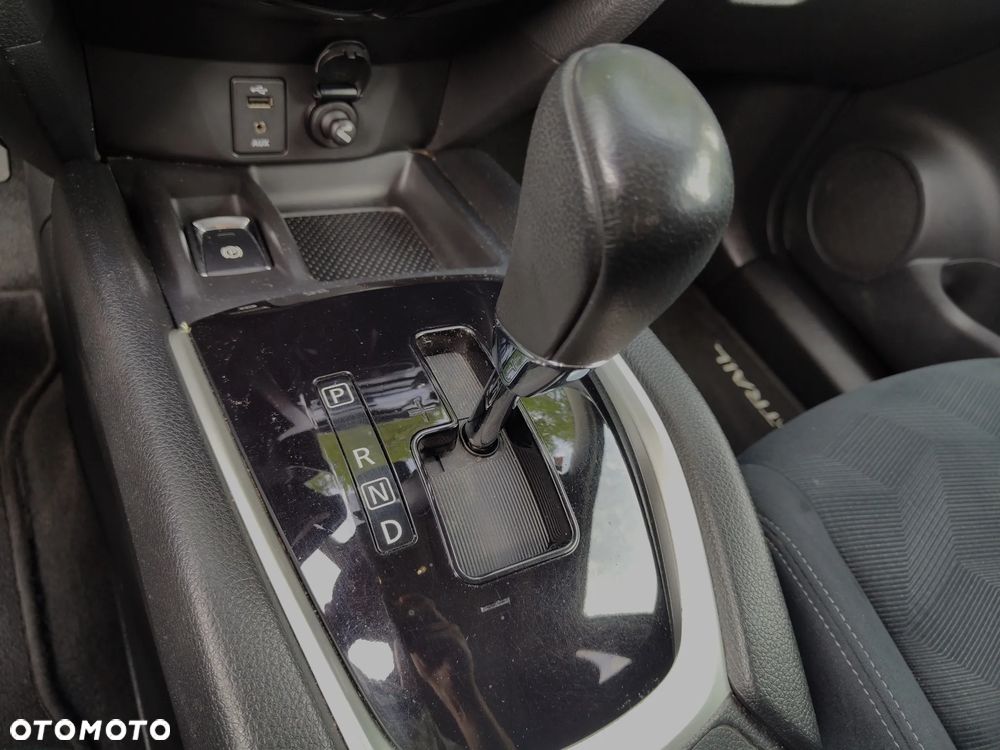 Nissan X-Trail 1.6 DCi Tekna Xtronic 2WD - 29