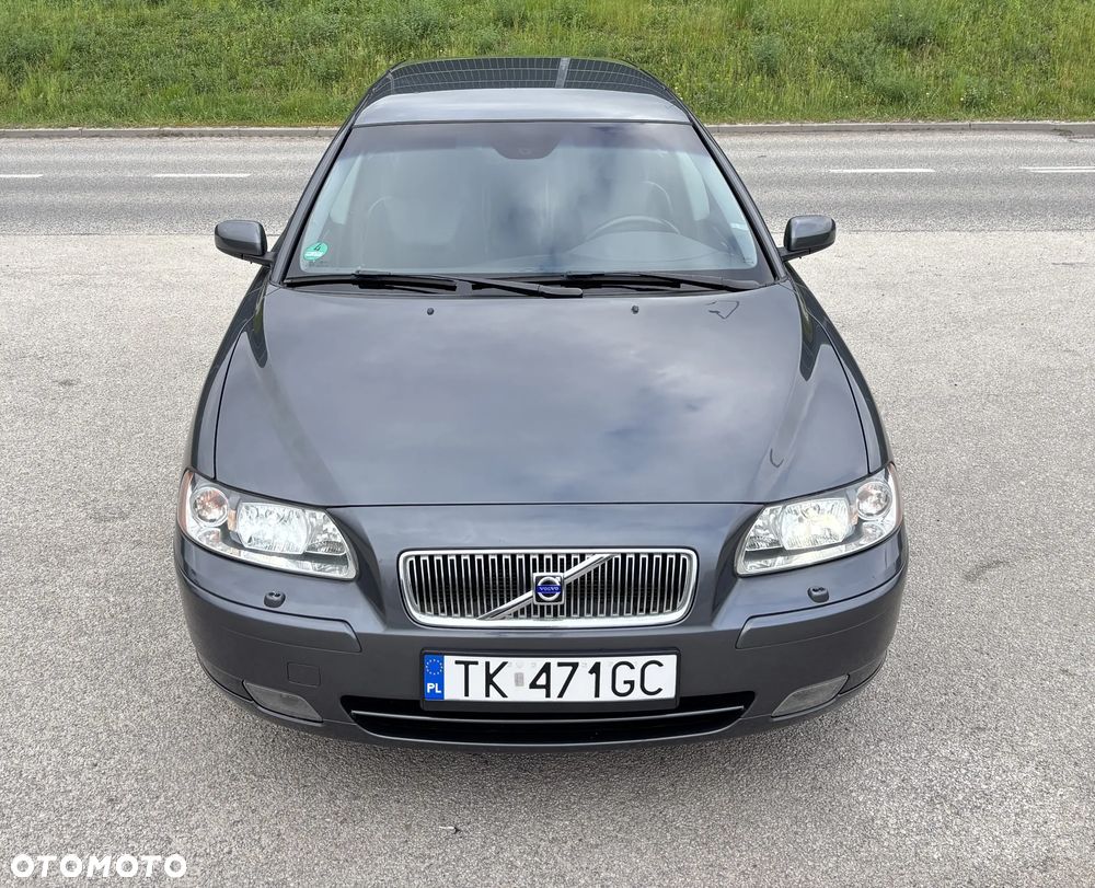 Volvo V70 2.4 Momentum - 6
