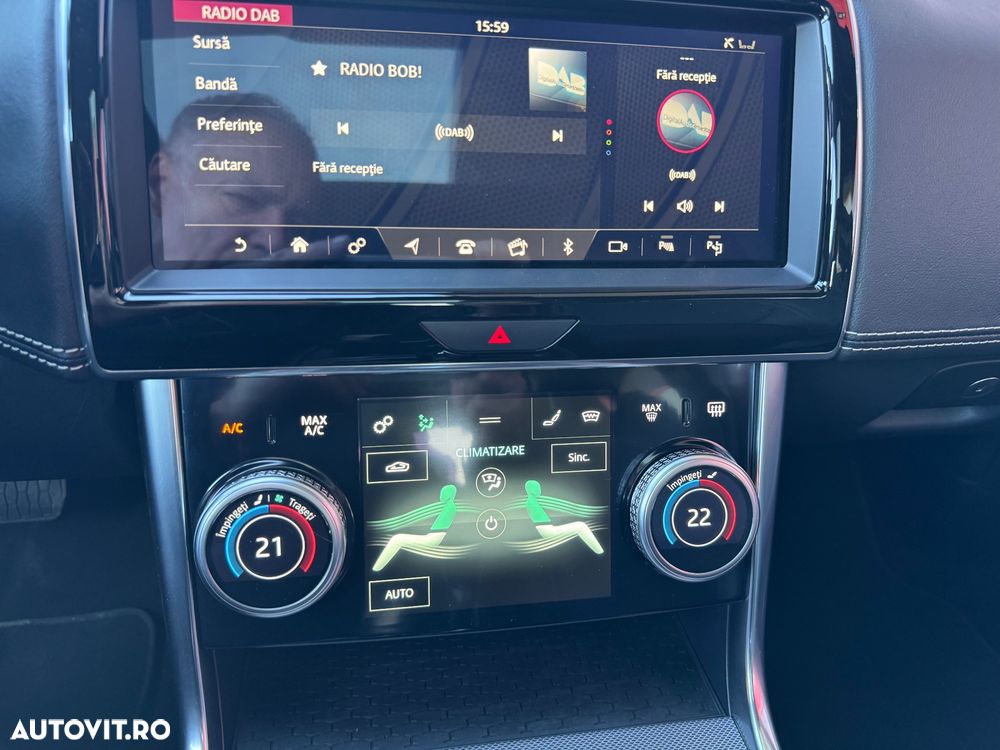 Jaguar XE D180 Aut. R-Dynamic S - 13