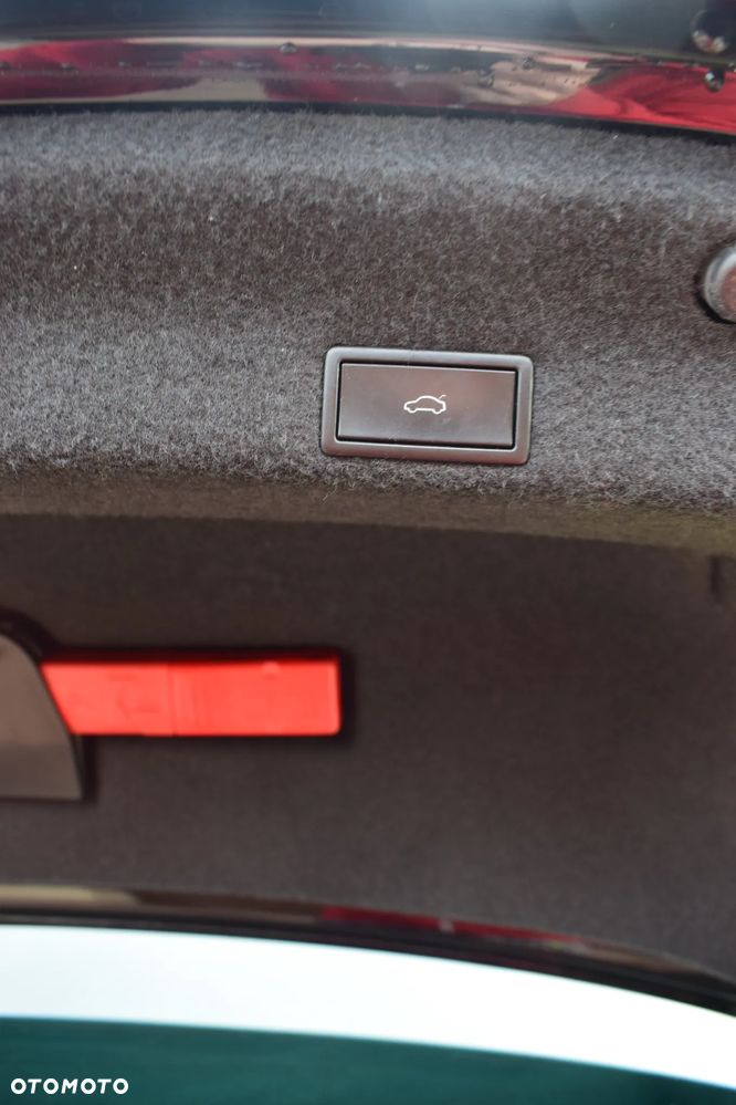 Volkswagen Passat - 17