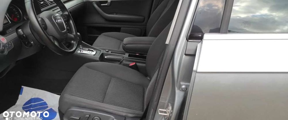 Audi A4 Limousine - 7
