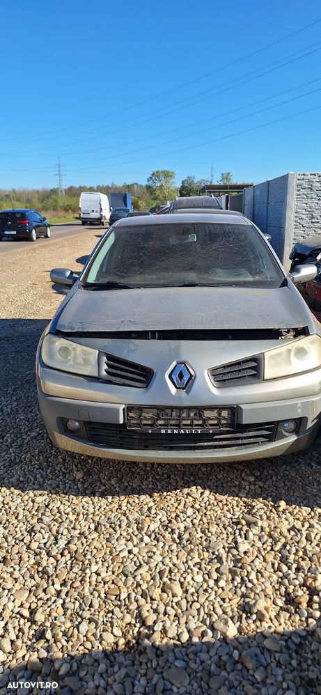 Dezmembrez Renault Megane 2 - 7