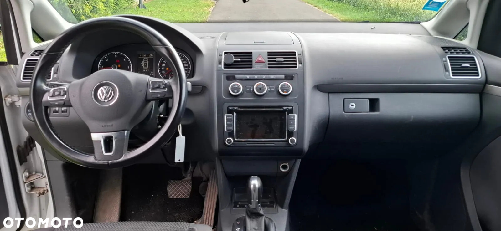Volkswagen Touran 2.0 TDI DPF Comfortline DSG - 12