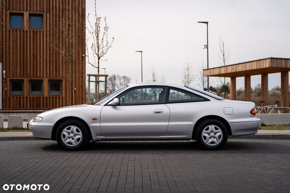 Mazda MX-6 2.0 - 9