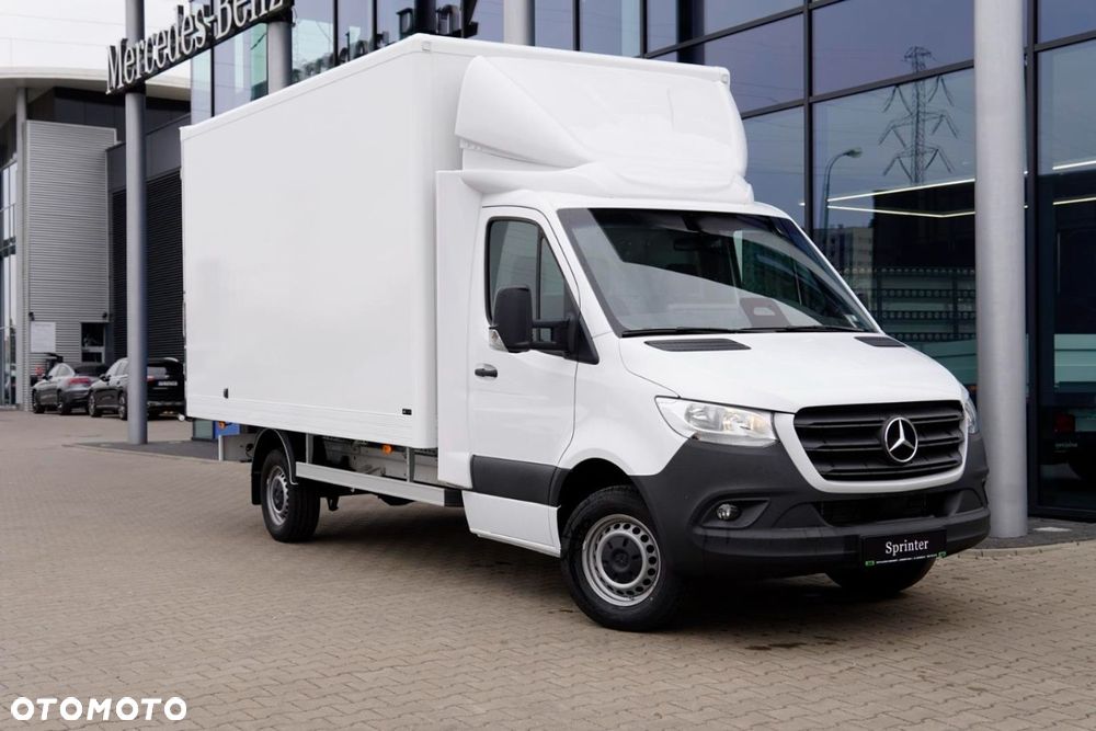Mercedes-Benz Sprinter - 10