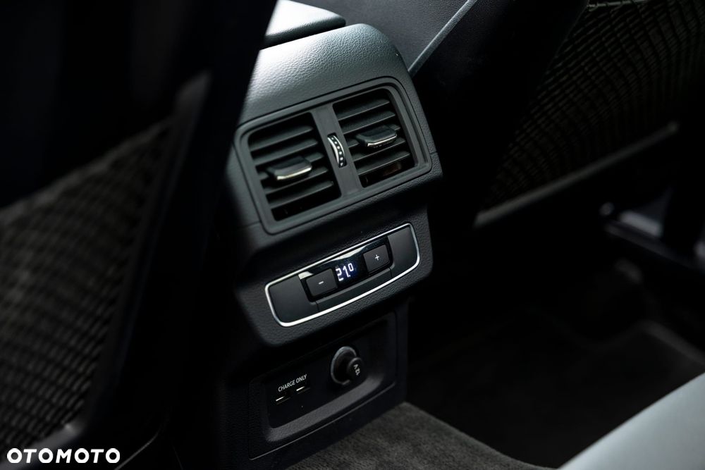 Audi Q5 45 TFSI mHEV Quattro S Line S tronic - 11
