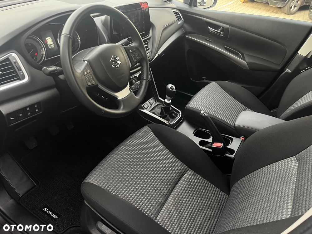Suzuki S-Cross 1.4 SHVS Premium - 9