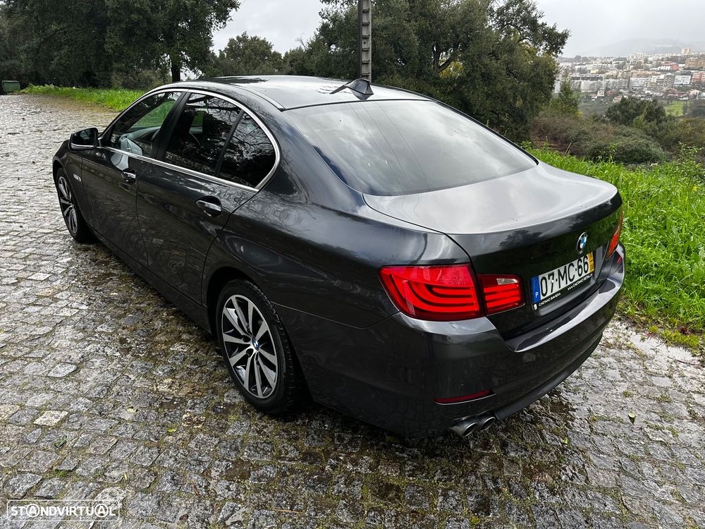BMW 520 d Auto - 13