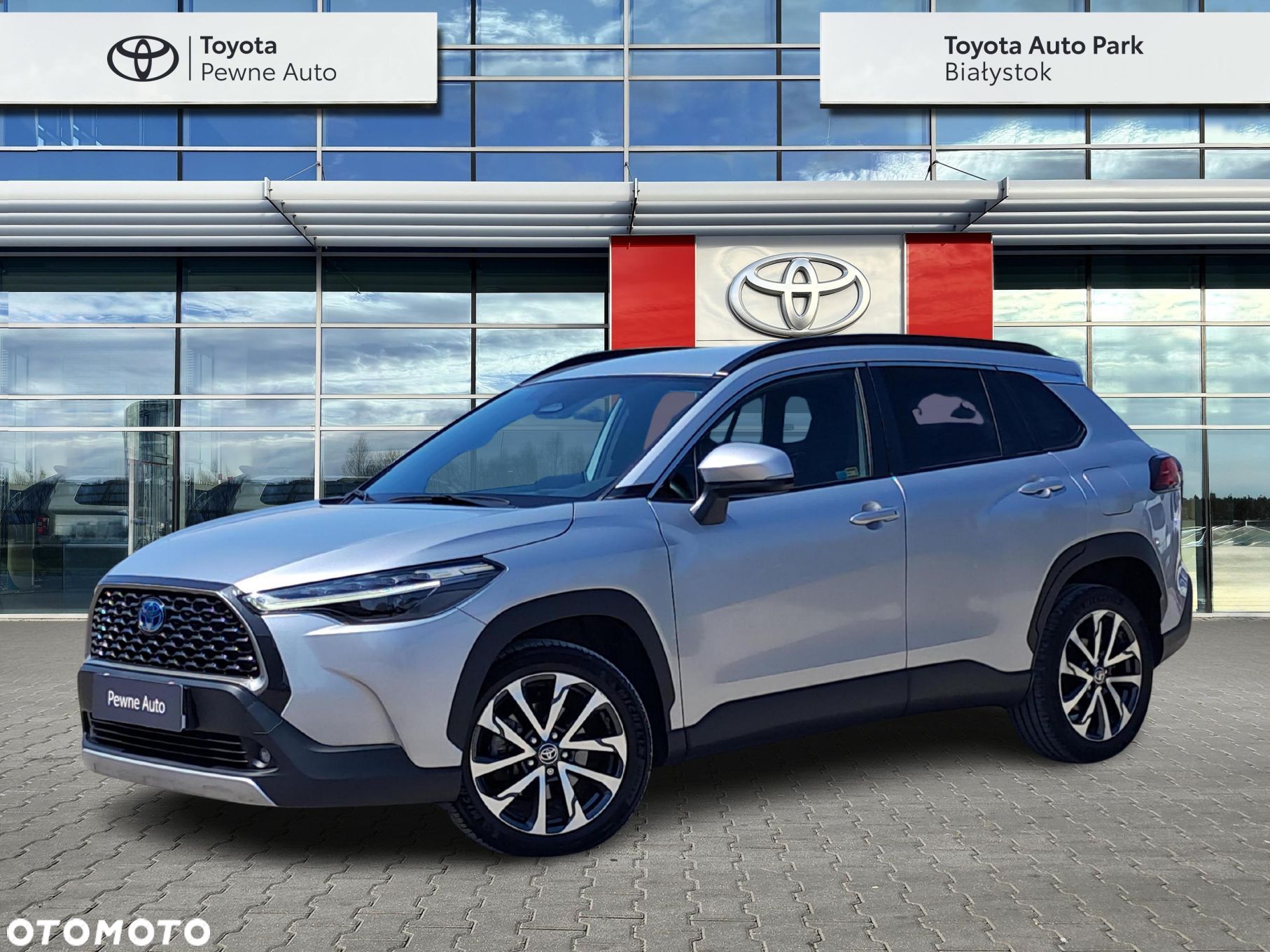 Toyota Corolla Cross 2.0 Hybrid Style AWD - 1
