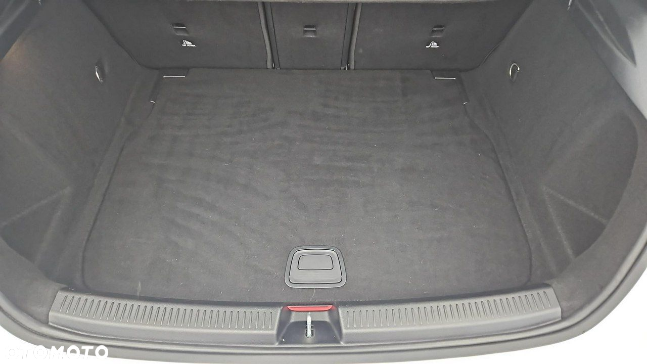 Mercedes-Benz Klasa A 200 AMG Line 7G-DCT - 24