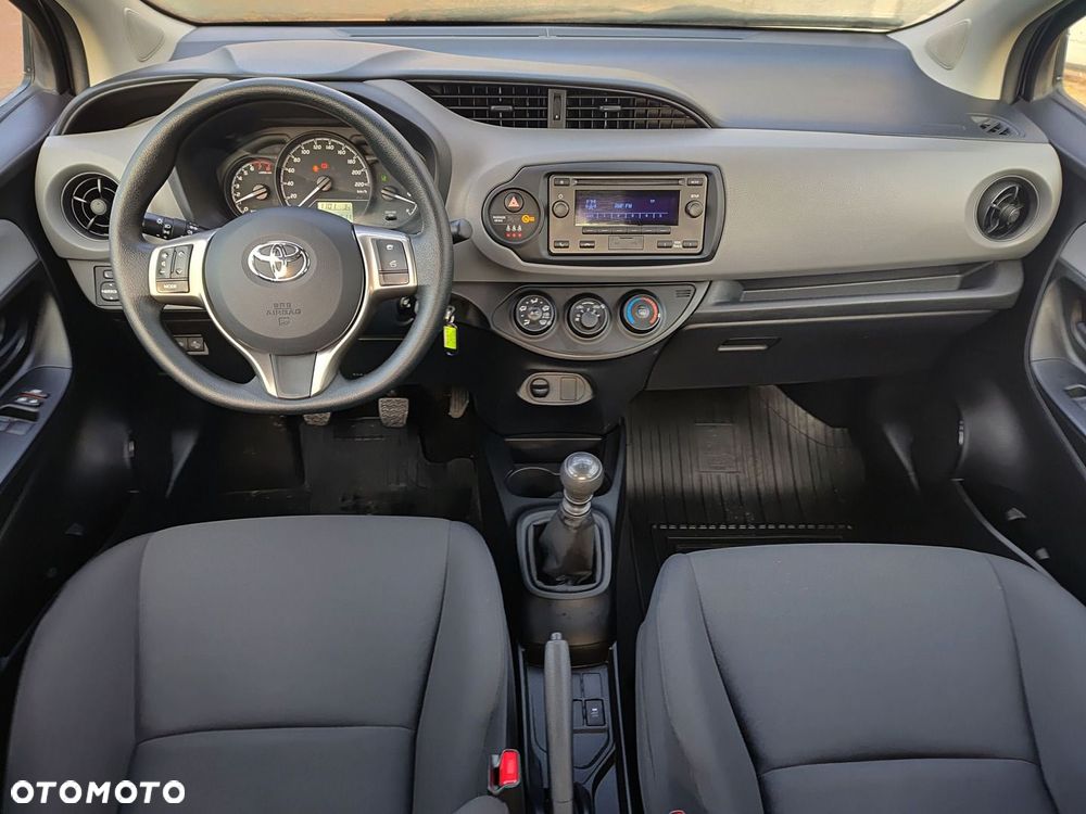 Toyota Yaris - 9