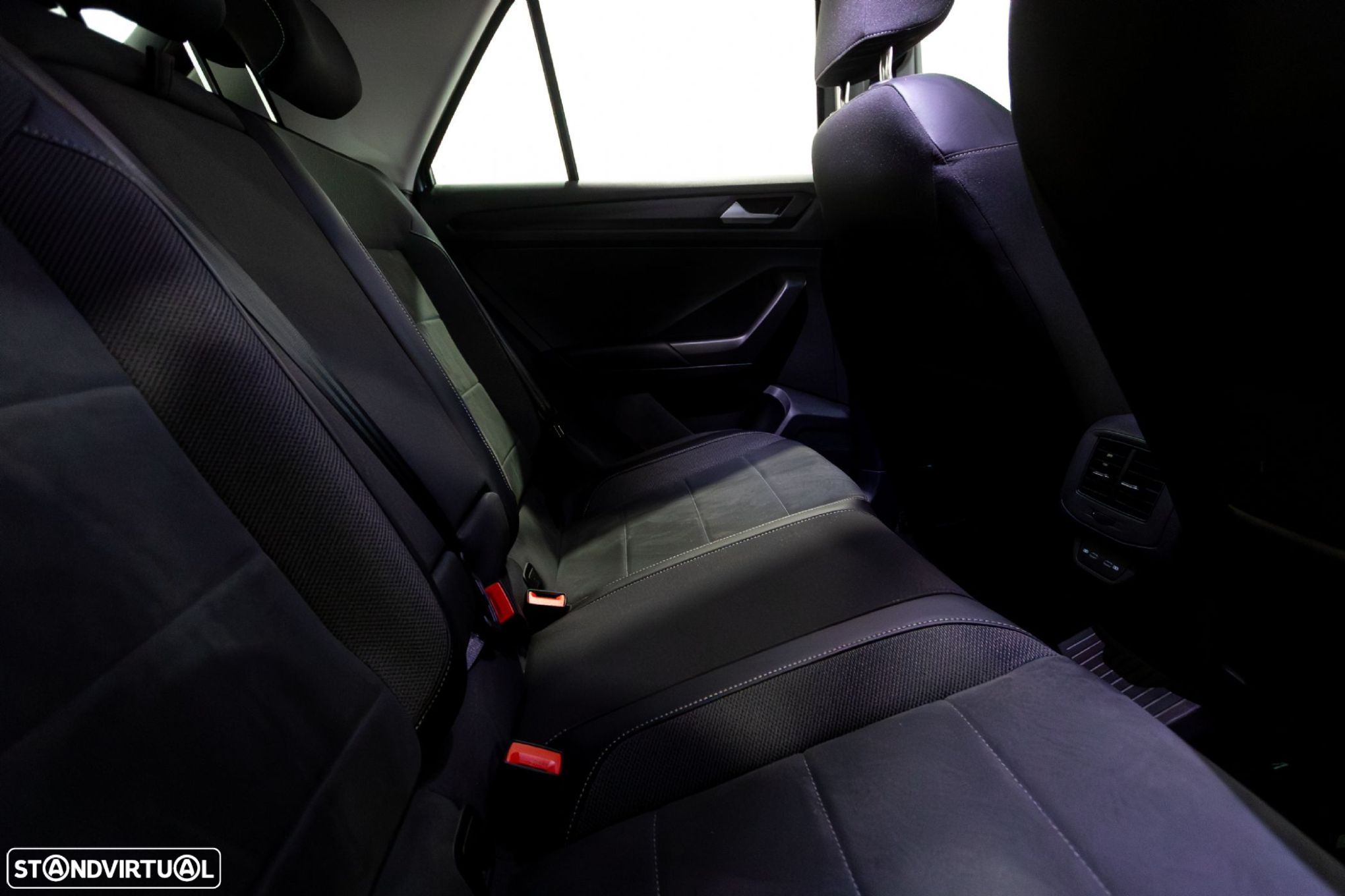VW T-Roc 1.5 TSI Life DSG - 22