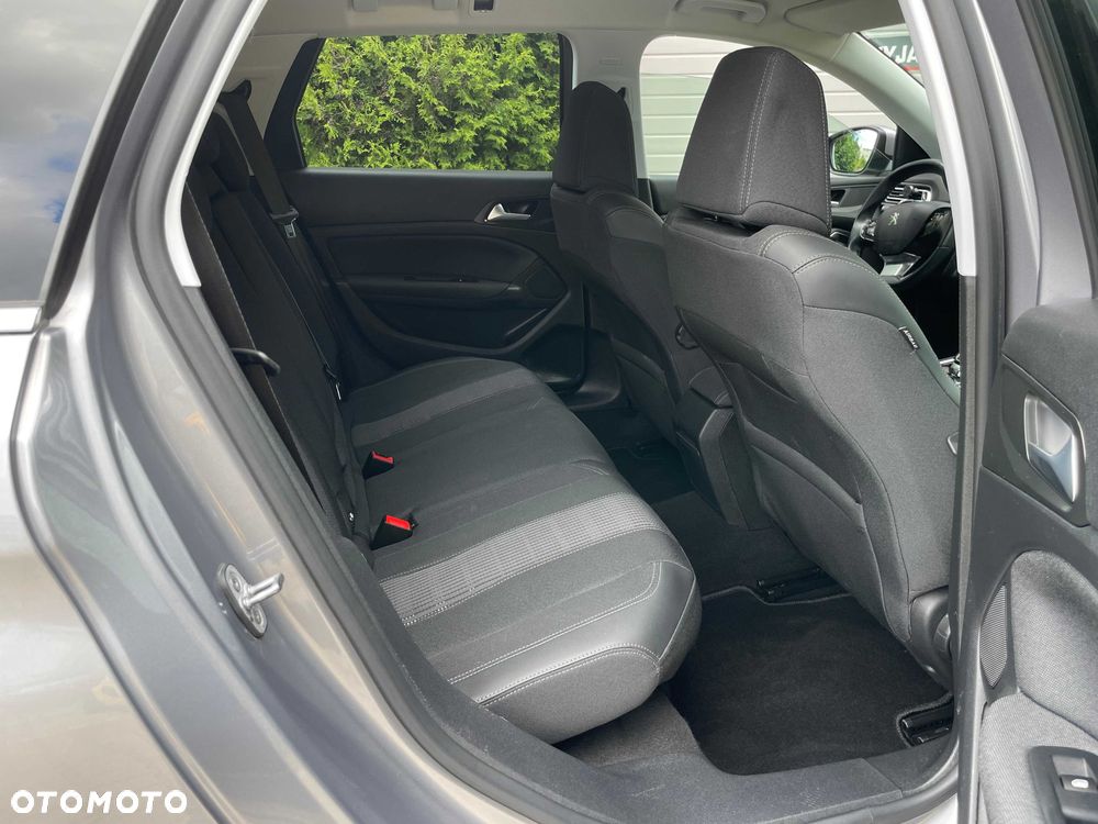 Peugeot 308 - 6