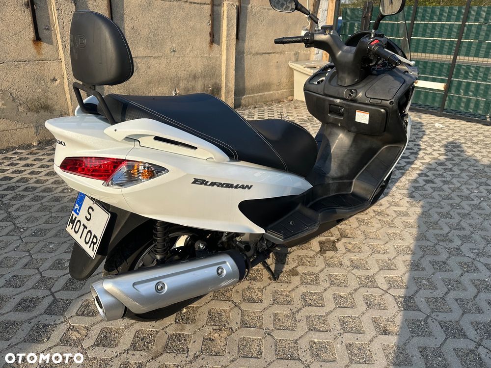 Suzuki Burgman - 9