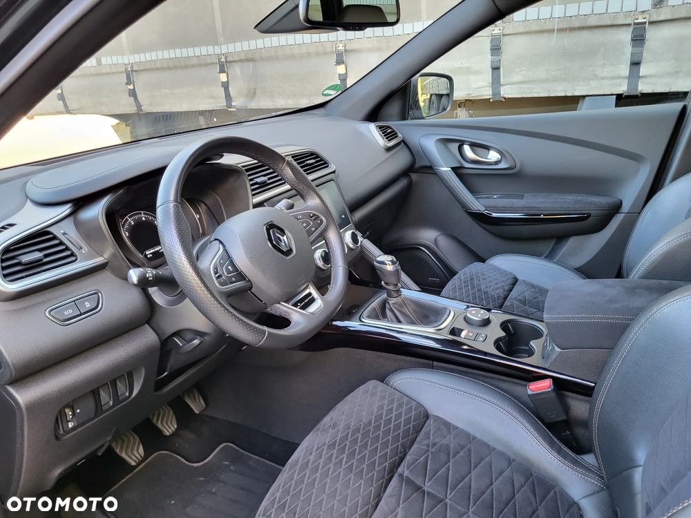 Renault Kadjar 1.3 TCe FAP Black Edition - 16