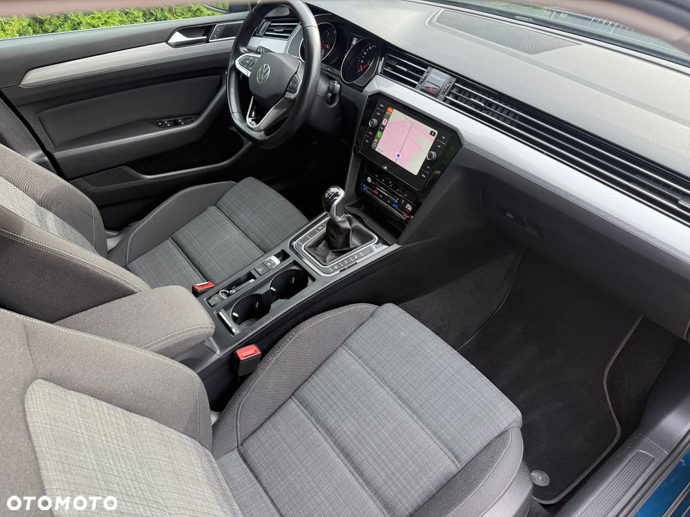 Volkswagen Passat 2.0 TDI EVO Business - 17