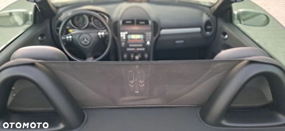 Mercedes-Benz SLK - 15