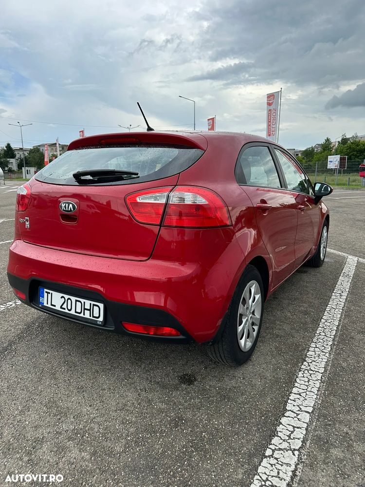 KIA Rio 2013 — imagine 7