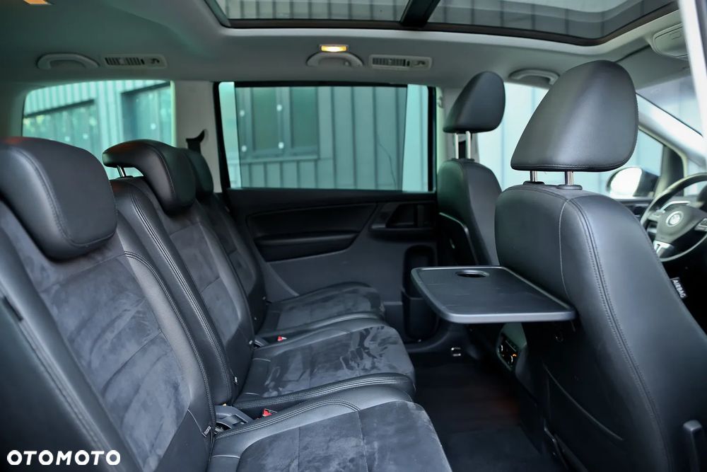 Volkswagen Sharan 2.0 TDI Blue Motion Highline - 27