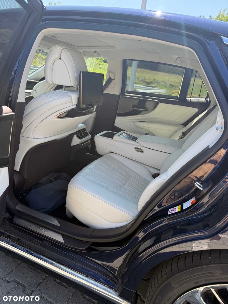 Lexus LS - 1