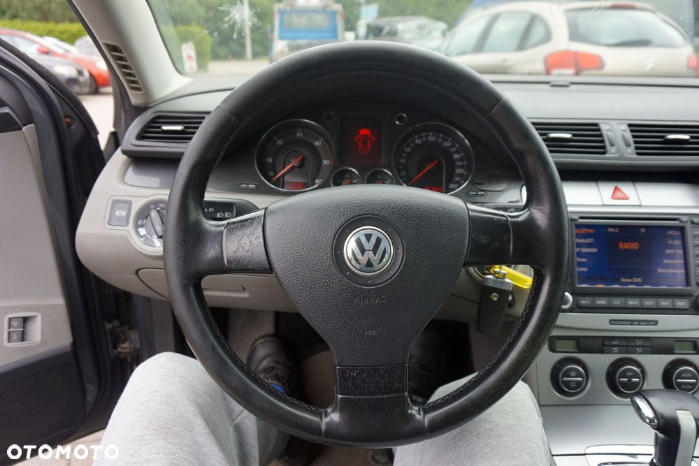 KIEROWNICA SKÓRZANA SKÓRA PASSAT B6  VOLKSWAGEN 2005-2010 - 1