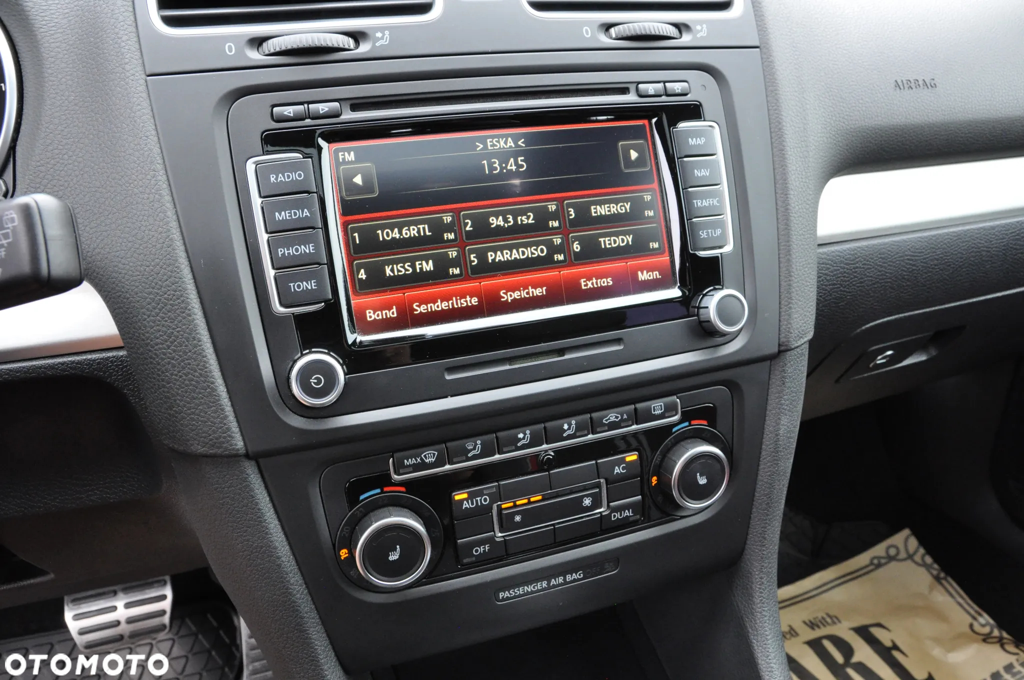 Volkswagen Golf 2.0 GTI DSG adidas - 15