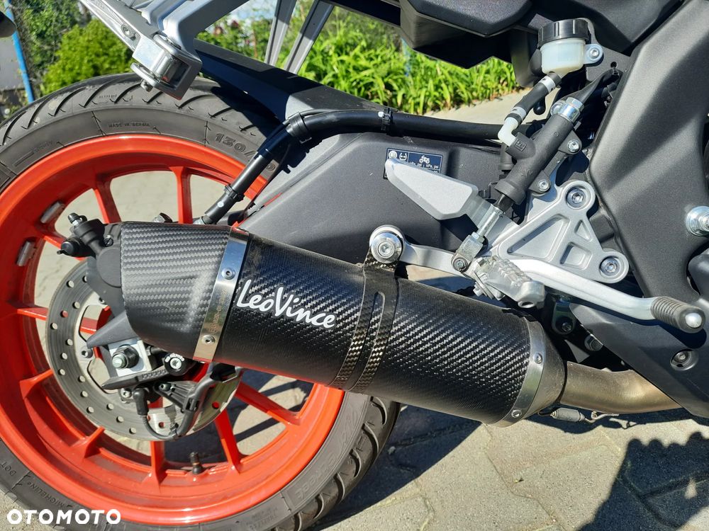 Yamaha MT - 5
