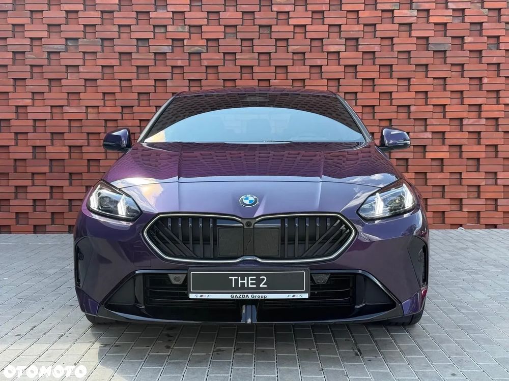 BMW Seria 2 218d - 4