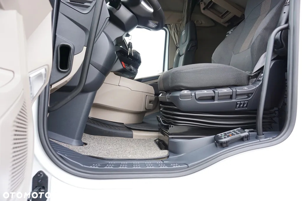 DAF XG / 480 / EURO 6 / ACC / MEGA / LOW DECK - 38