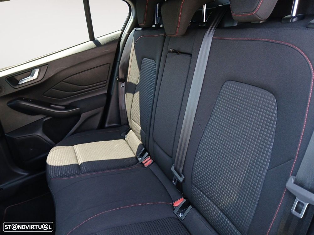 Ford Focus 1.0 EcoBoost ST-Line - 13