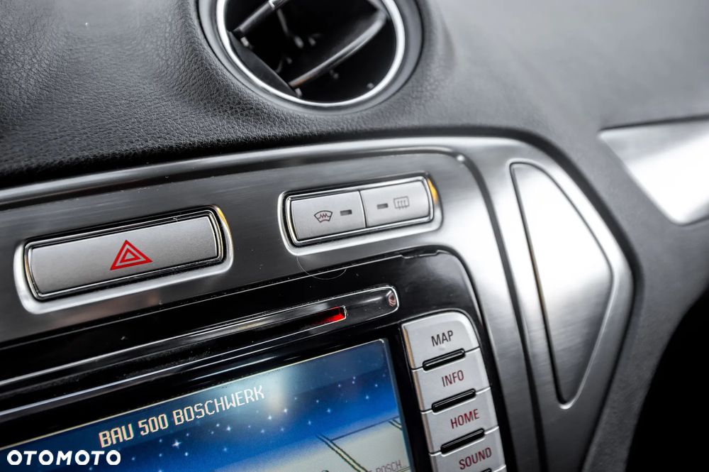 Ford Mondeo 2.5 Titanium X - 29