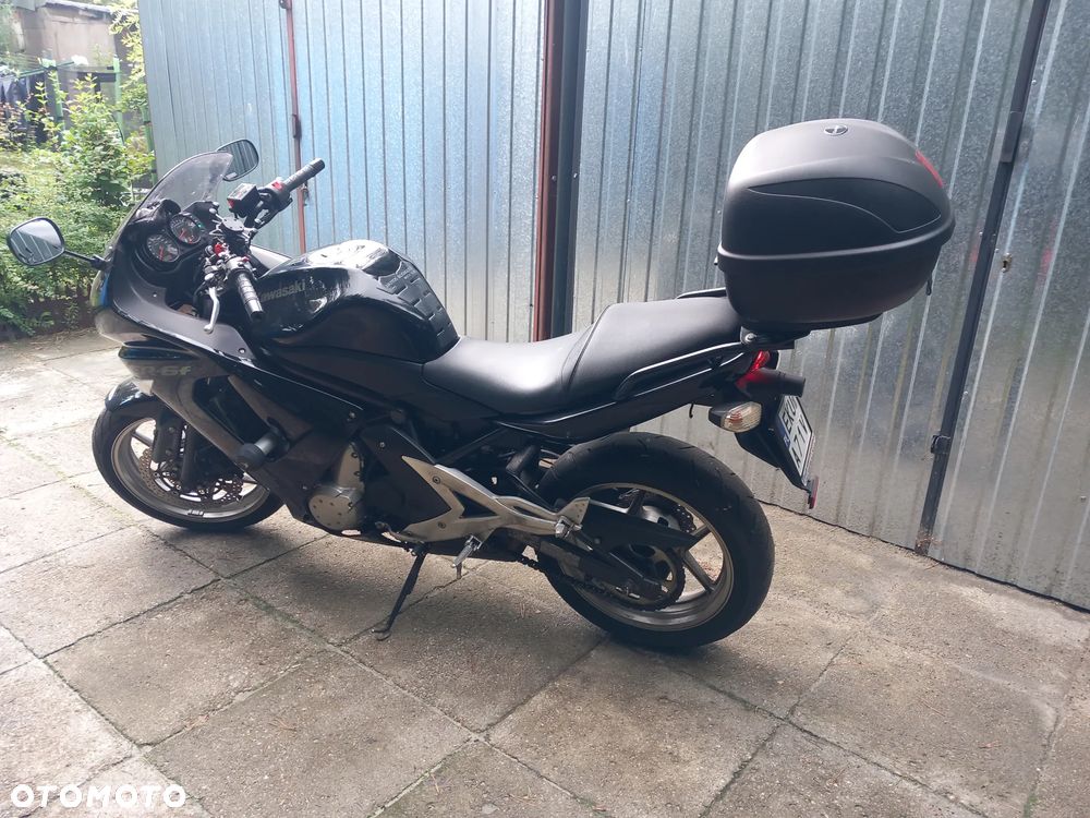 Kawasaki ER - 13