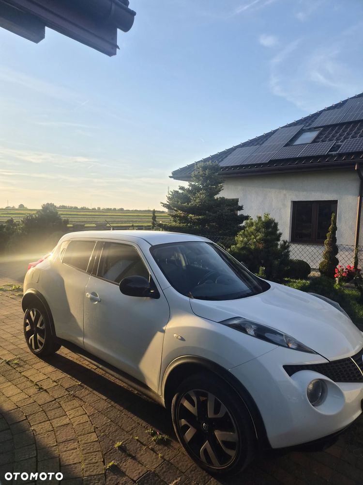 Nissan Juke 1.6 Visia - 12