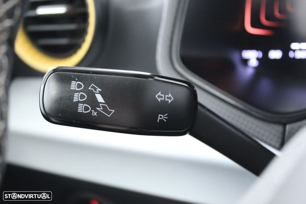 SEAT Arona 1.0 TSI Style DSG - 25