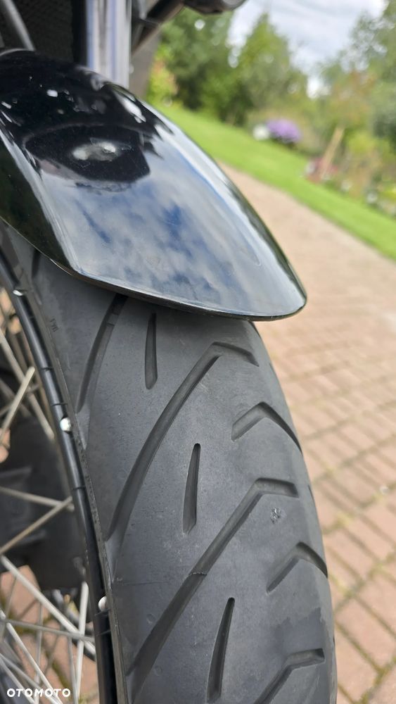 Honda VFR - 19