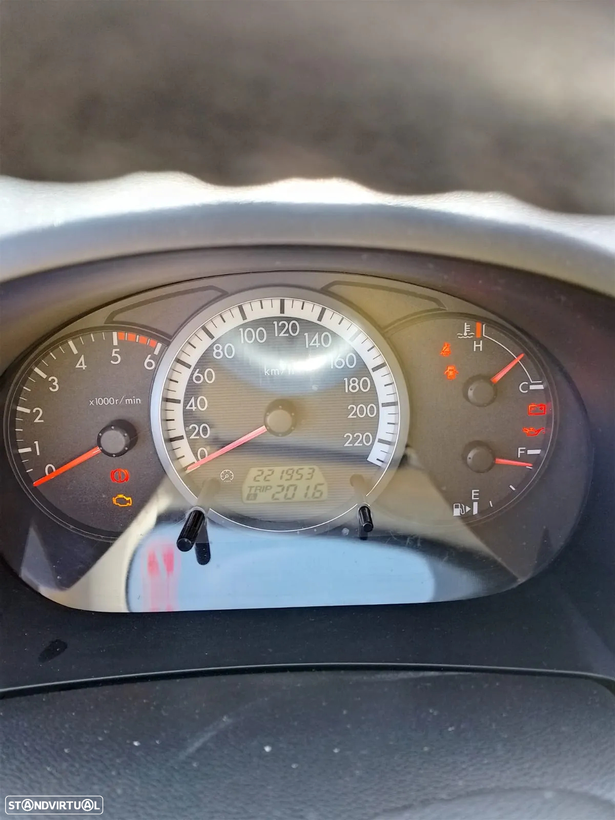 Mazda 5 - 9