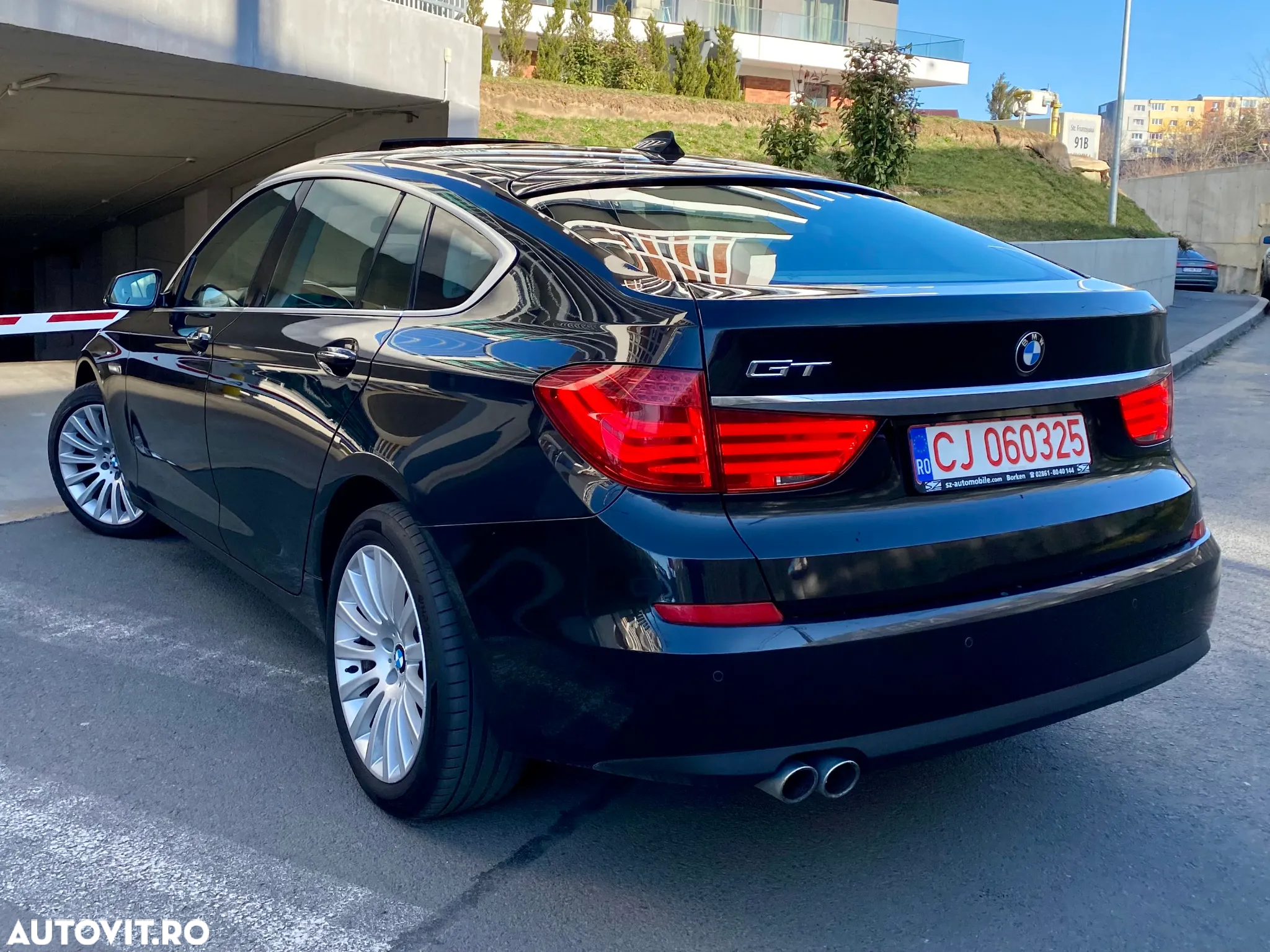 BMW Seria 5 520d Gran Turismo Aut. Luxury Line - 4