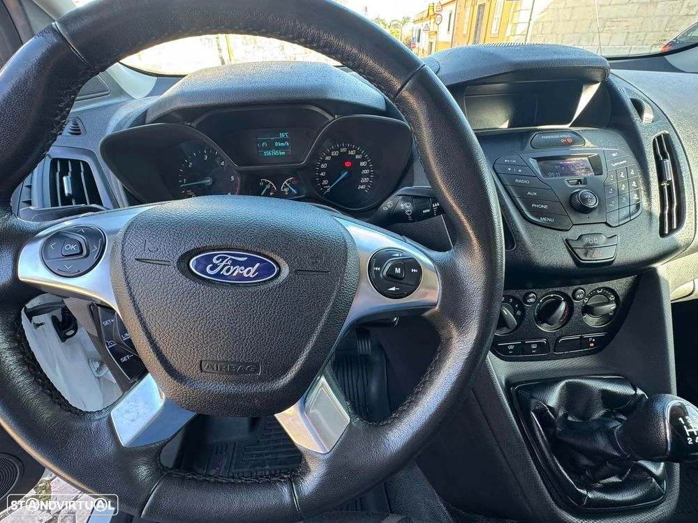 Ford Transit Connect - 12
