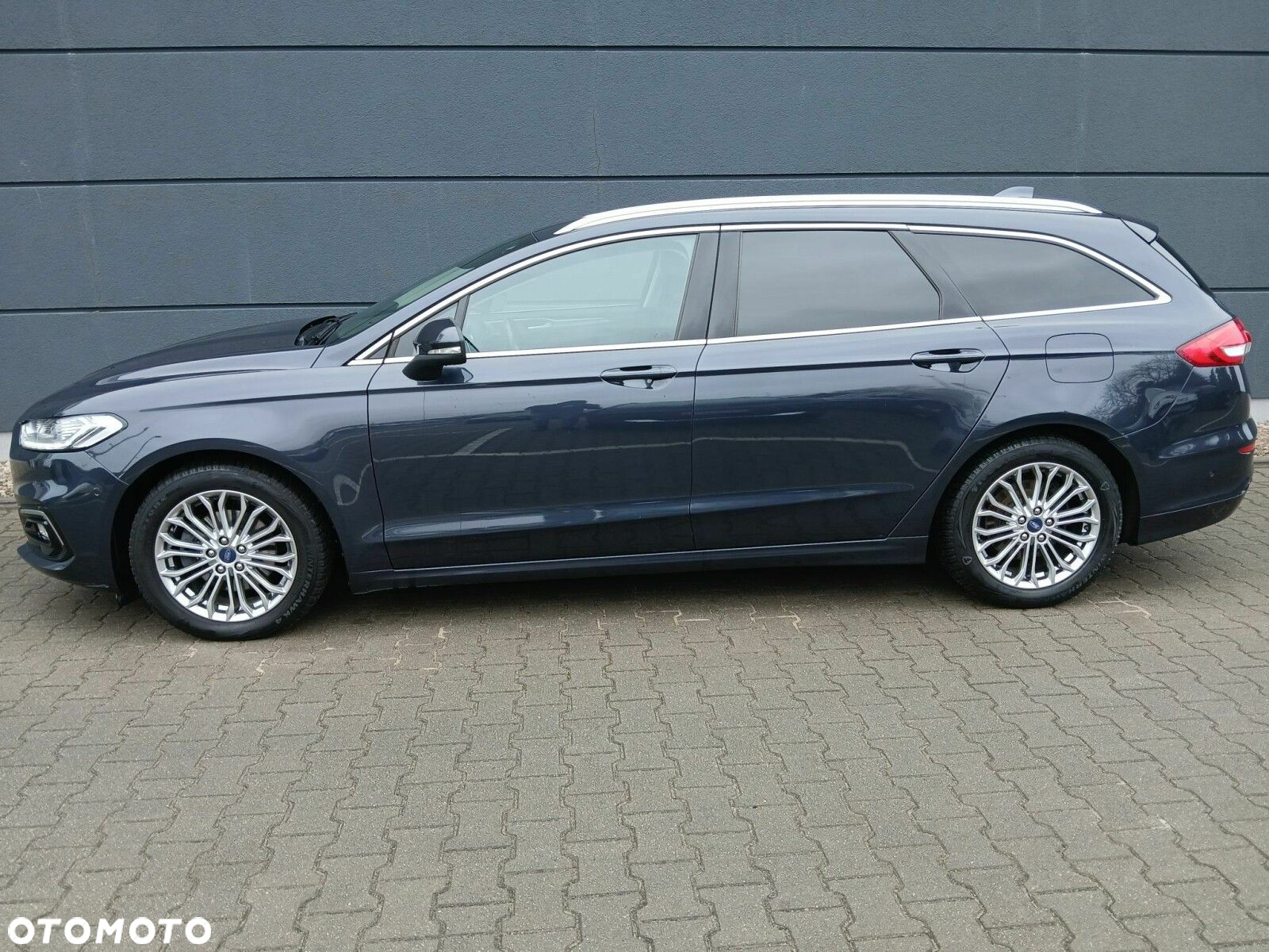 Ford Mondeo 2.0 Hybrid Titanium - 10