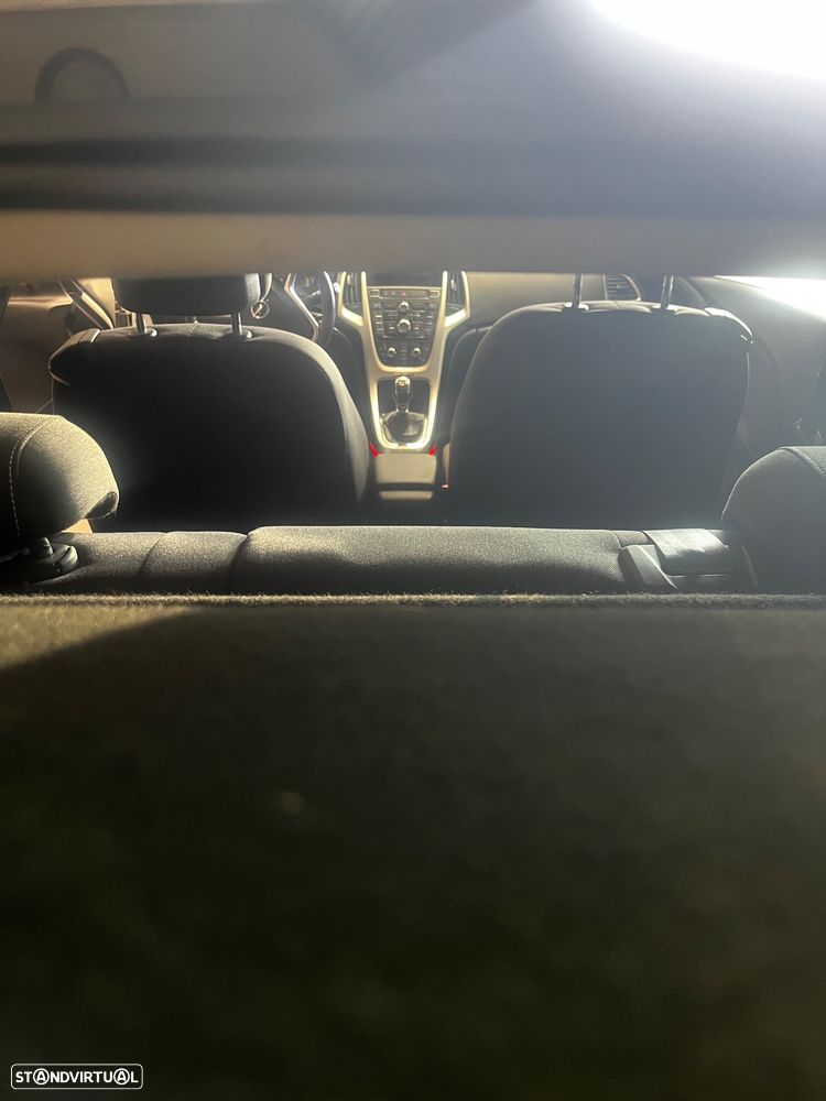 Opel Astra GTC 2.0 CDTI ecoFLEX S&S - 13