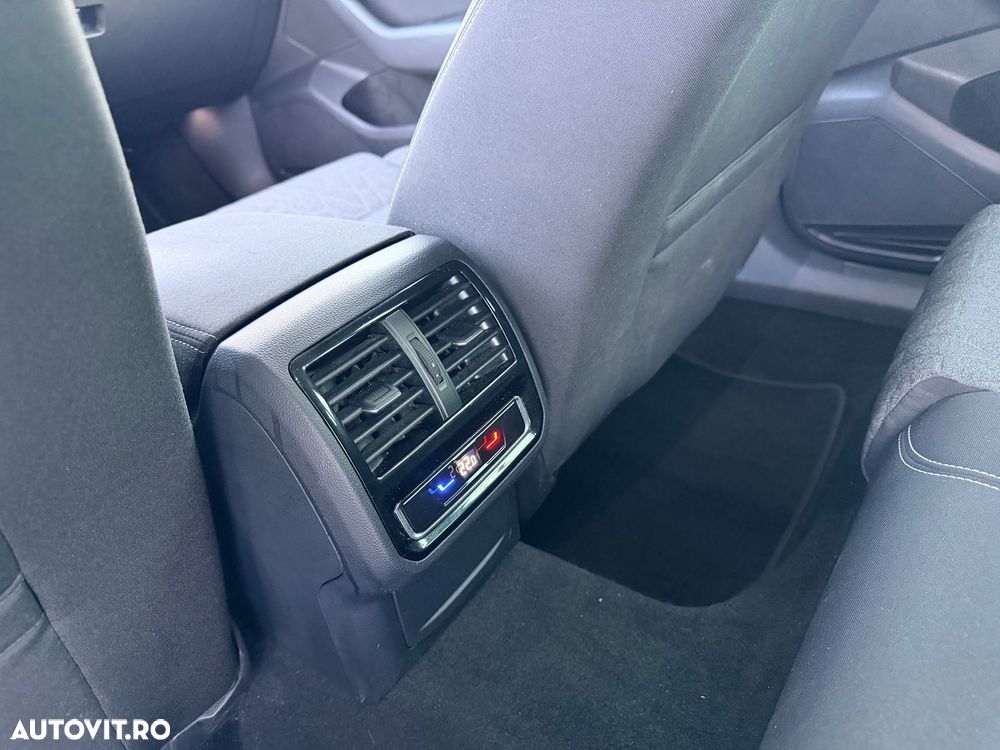 Volkswagen Passat 2.0 TDI DSG Business - 9