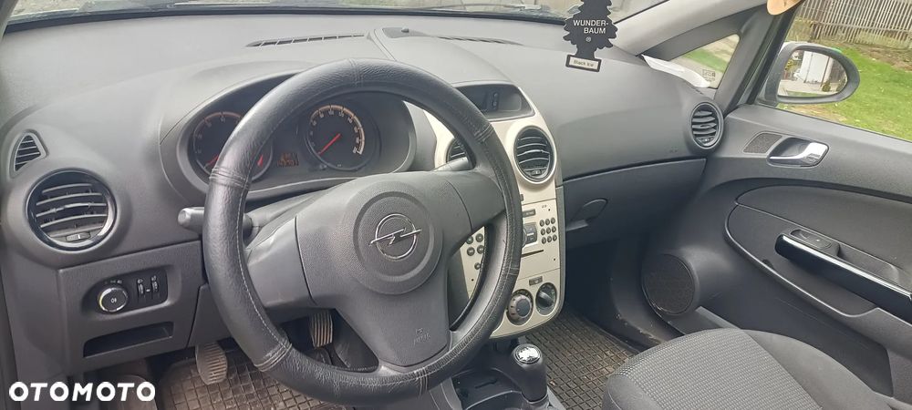 Opel Corsa 1.2 16V Enjoy - 5