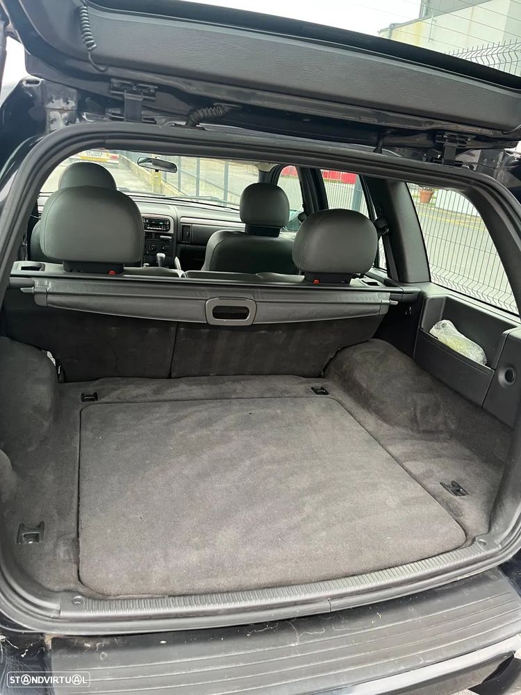 Jeep Grand Cherokee 3.1 TD Laredo - 16