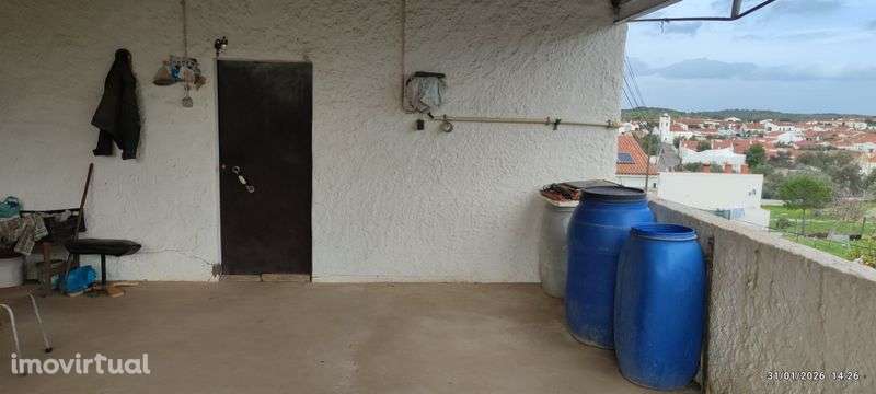 Vende-se terreno urbano com área de 3000m - Grande imagem: 2/5